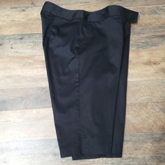 For the Republic Mid Rise Black Stretch Chino Bermuda Shorts Size 4 - Picture 2 of 8